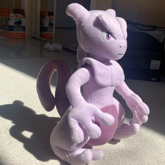POKEMON - Mewtwo Plushie [NEW] - from Japan - Picture 2 of 8